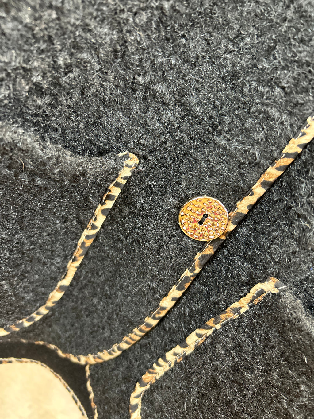 VESTE EN TWEED LEOPARD NOIR