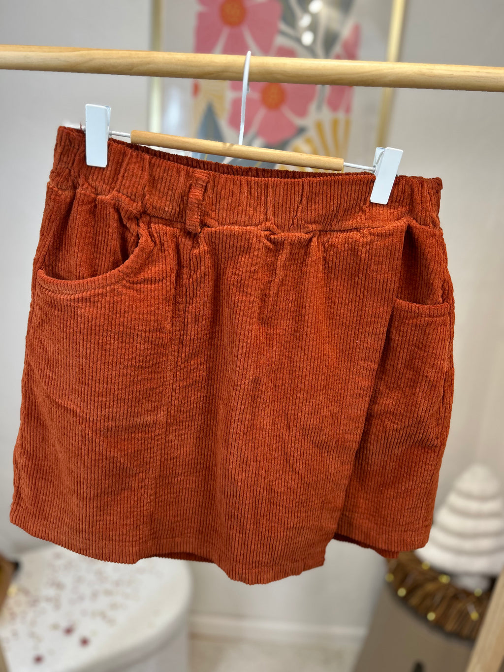 JUPE SHORT VELOURS AMEL BRIQUE
