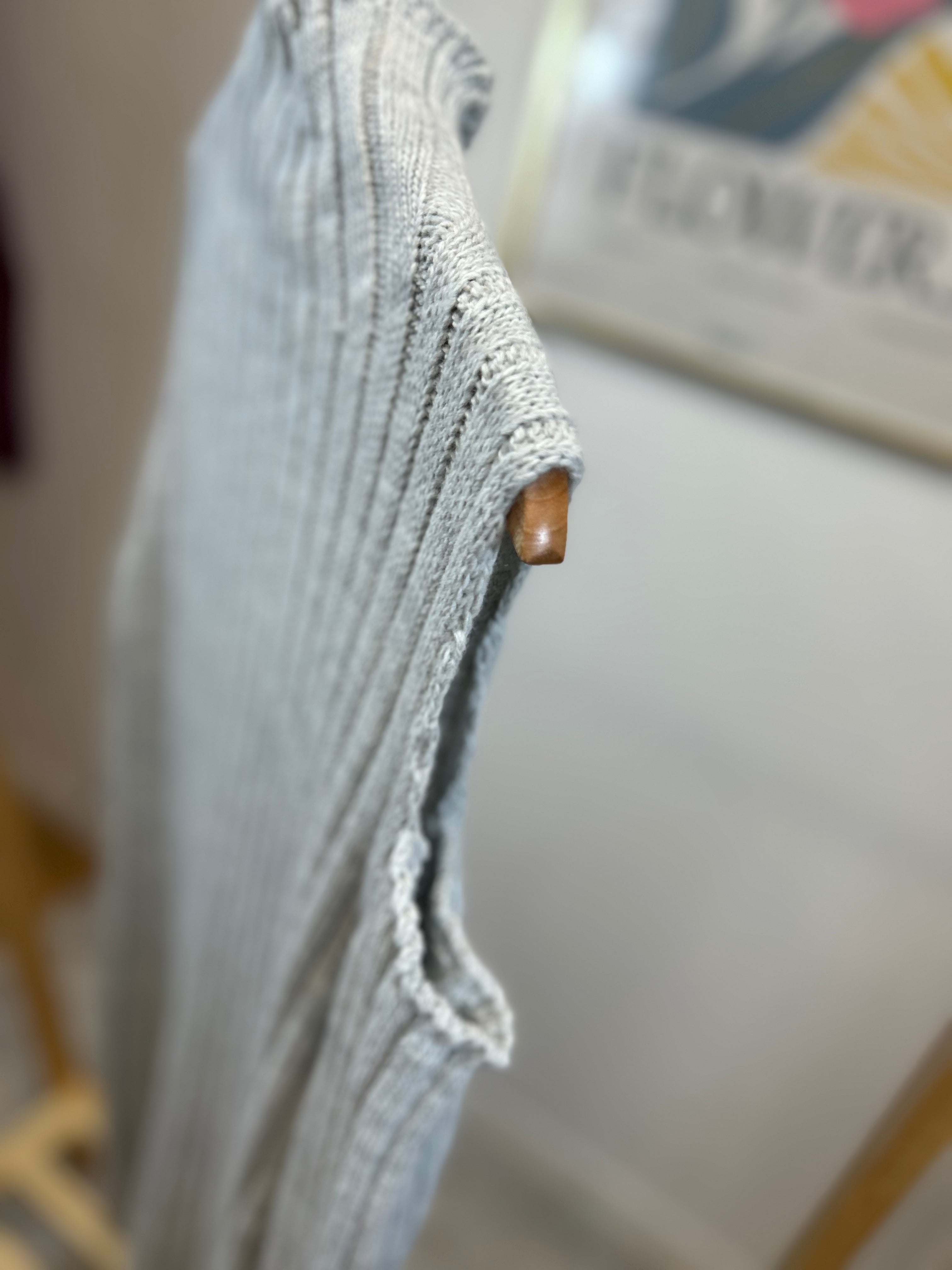 ROBE PULL MIRA GRIS CLAIR