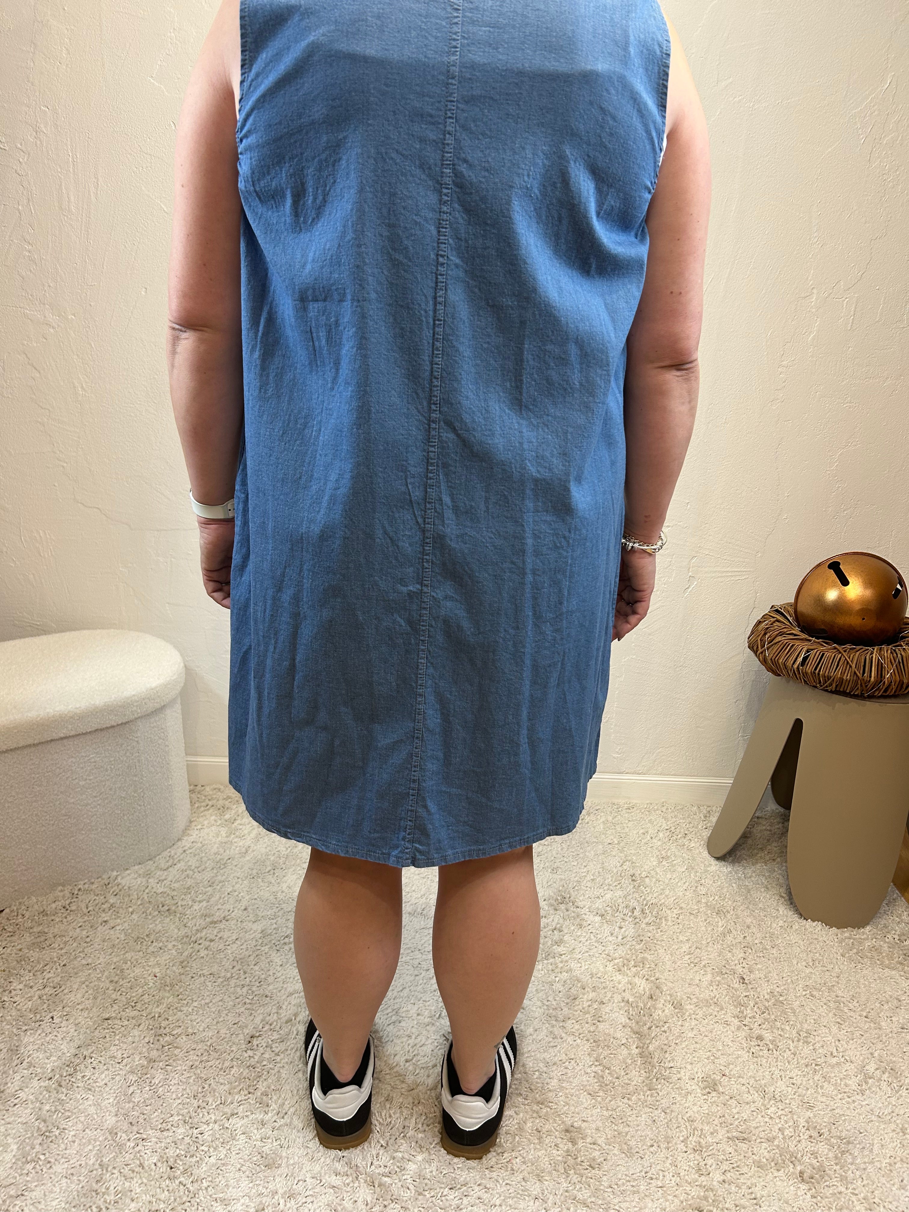 ROBE EN JEAN BLEUE GRACIEUSES