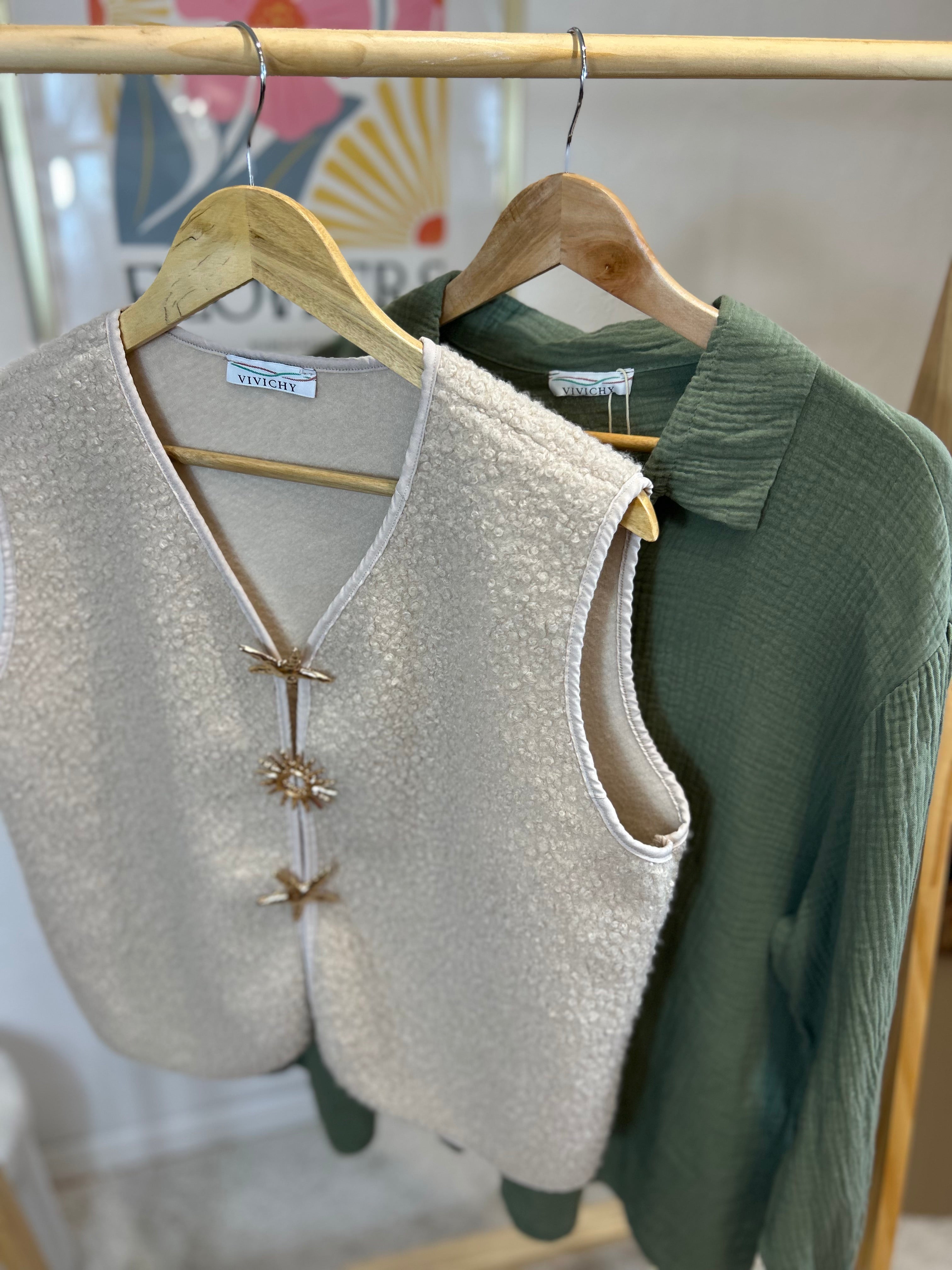 GILET BROCHES BEIGE