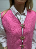 GILET BROCHES FUCHSIA