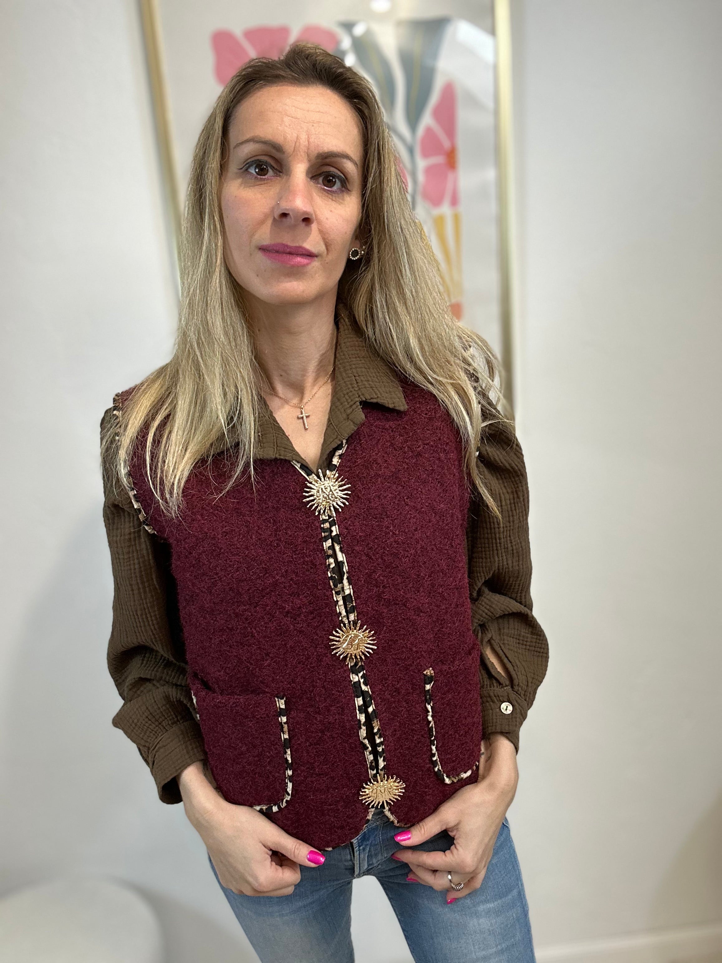 GILET BROCHES BORDEAUX DETAILS LEOPARD