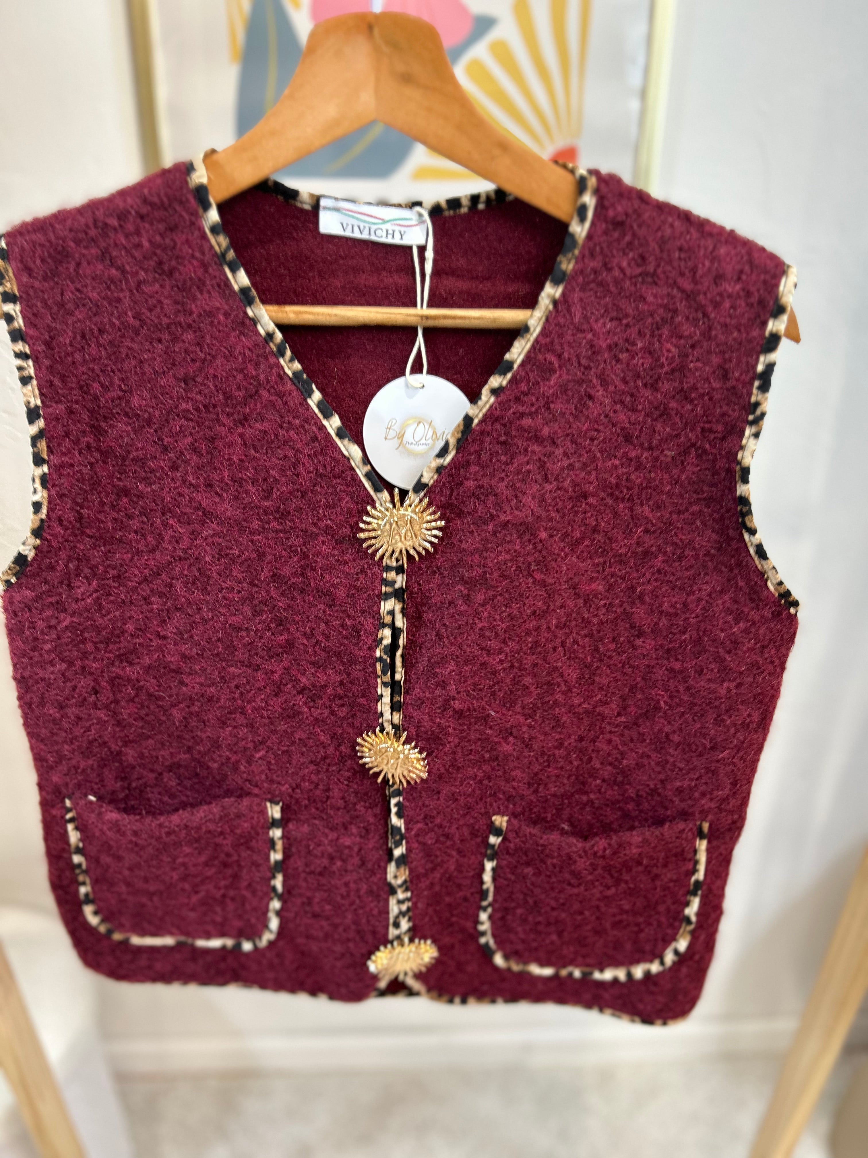GILET BROCHES BORDEAUX DETAILS LEOPARD