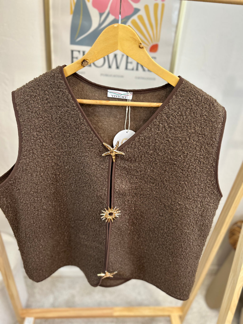 GILET BROCHES GRACIEUSES CHOCOLAT