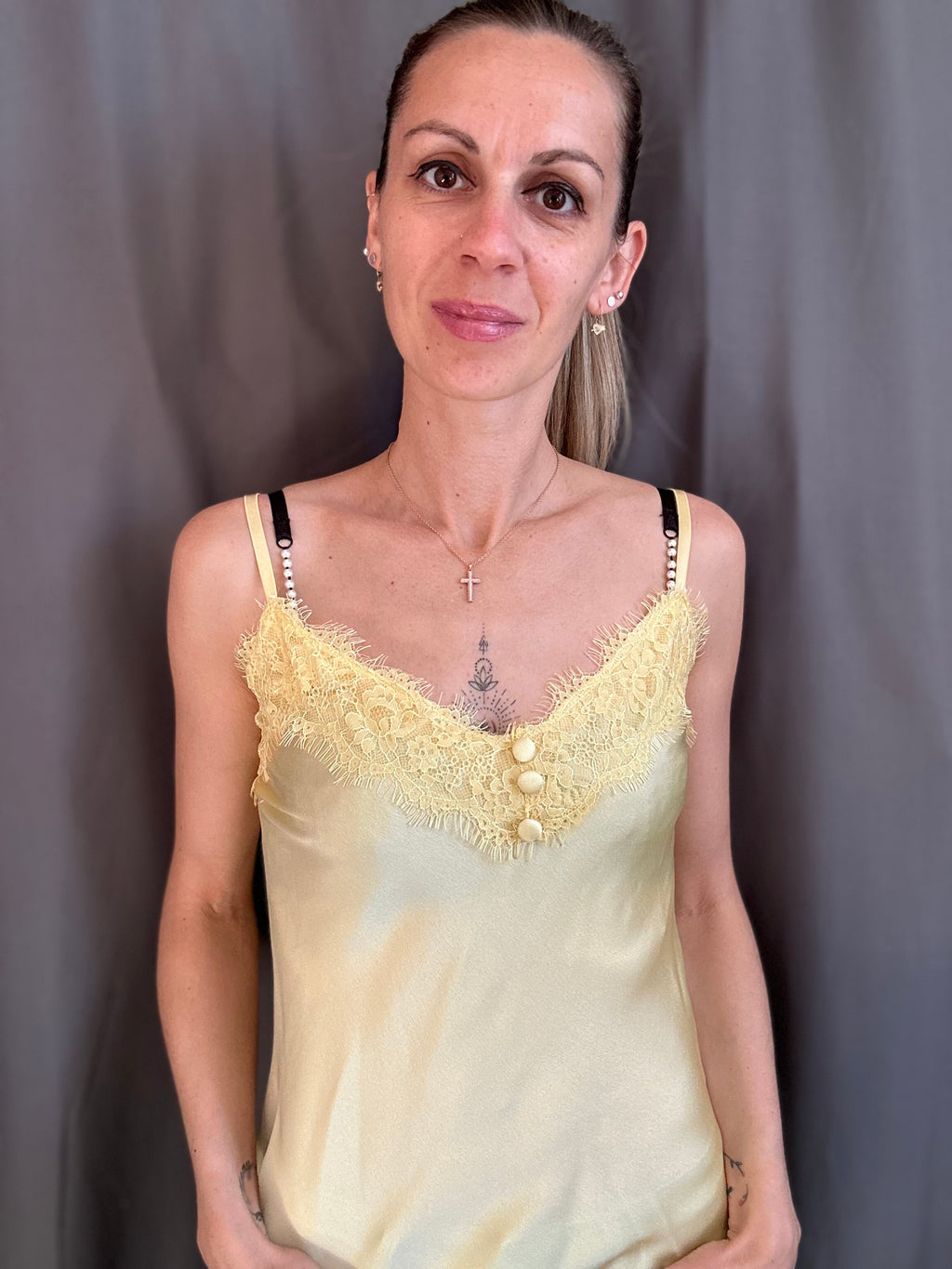 TOP LORENA JAUNE