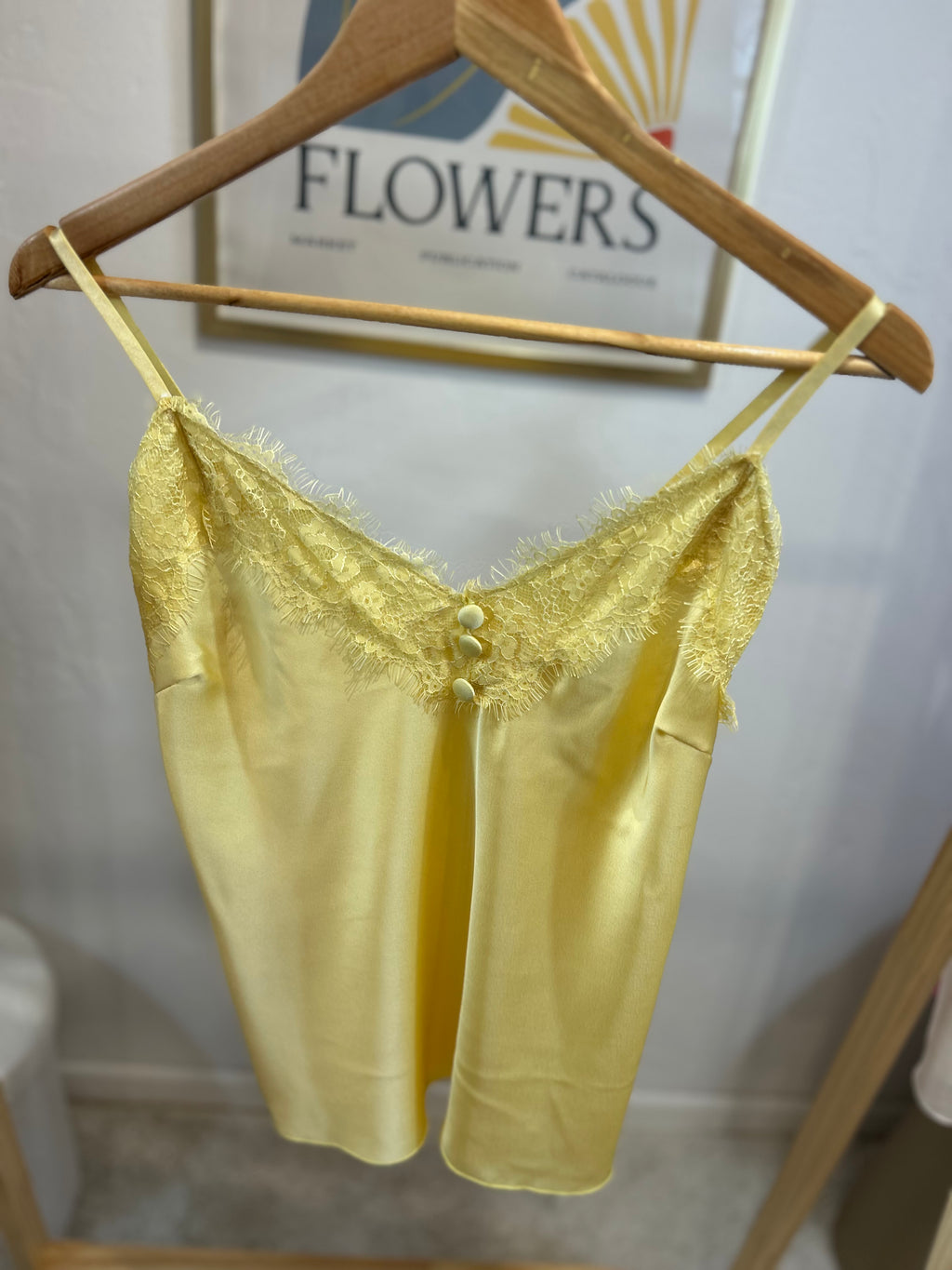TOP LORENA JAUNE